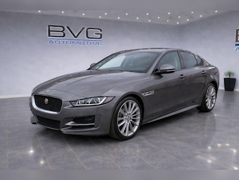 Used Jaguar XE 2015 for sale - 77783656: Photo