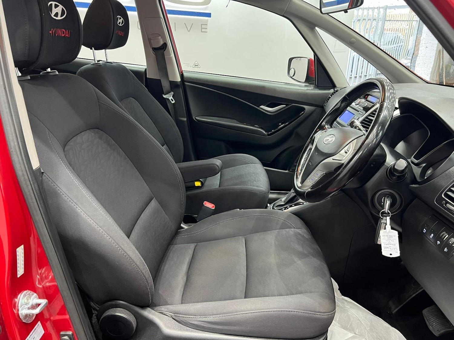 Used Hyundai Ix20 2017 for sale - 77278642: Photo 3