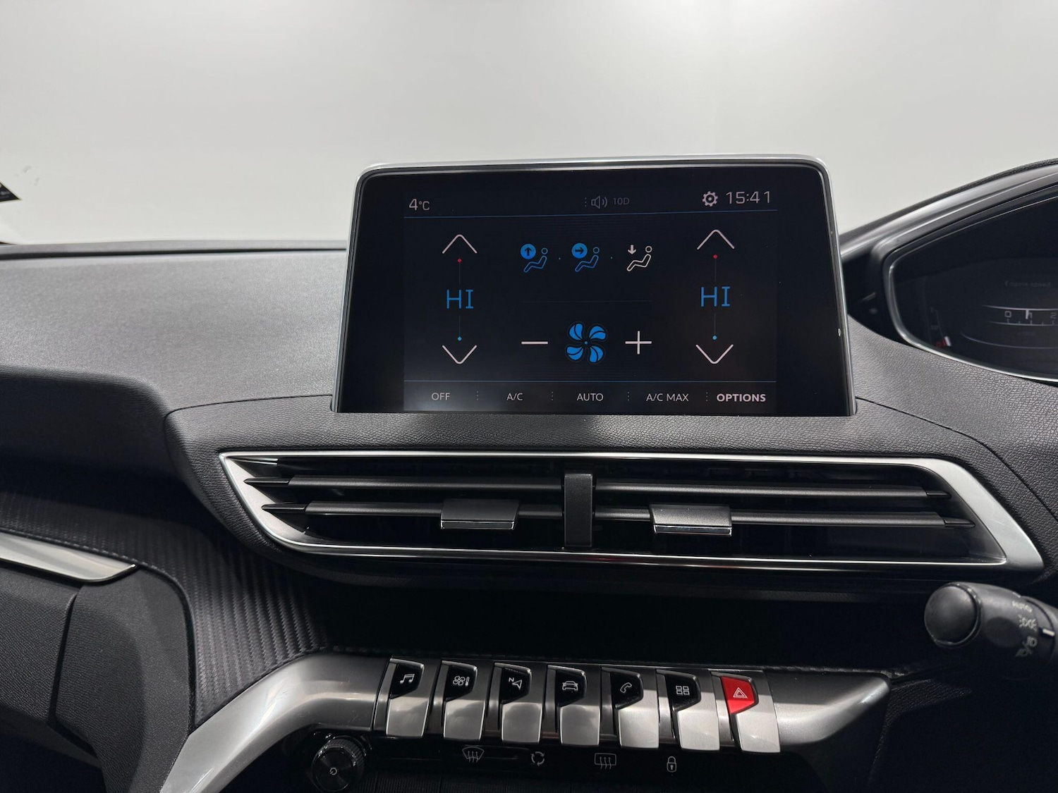 Used Peugeot 3008 2018 for sale - 77658649: Photo 31