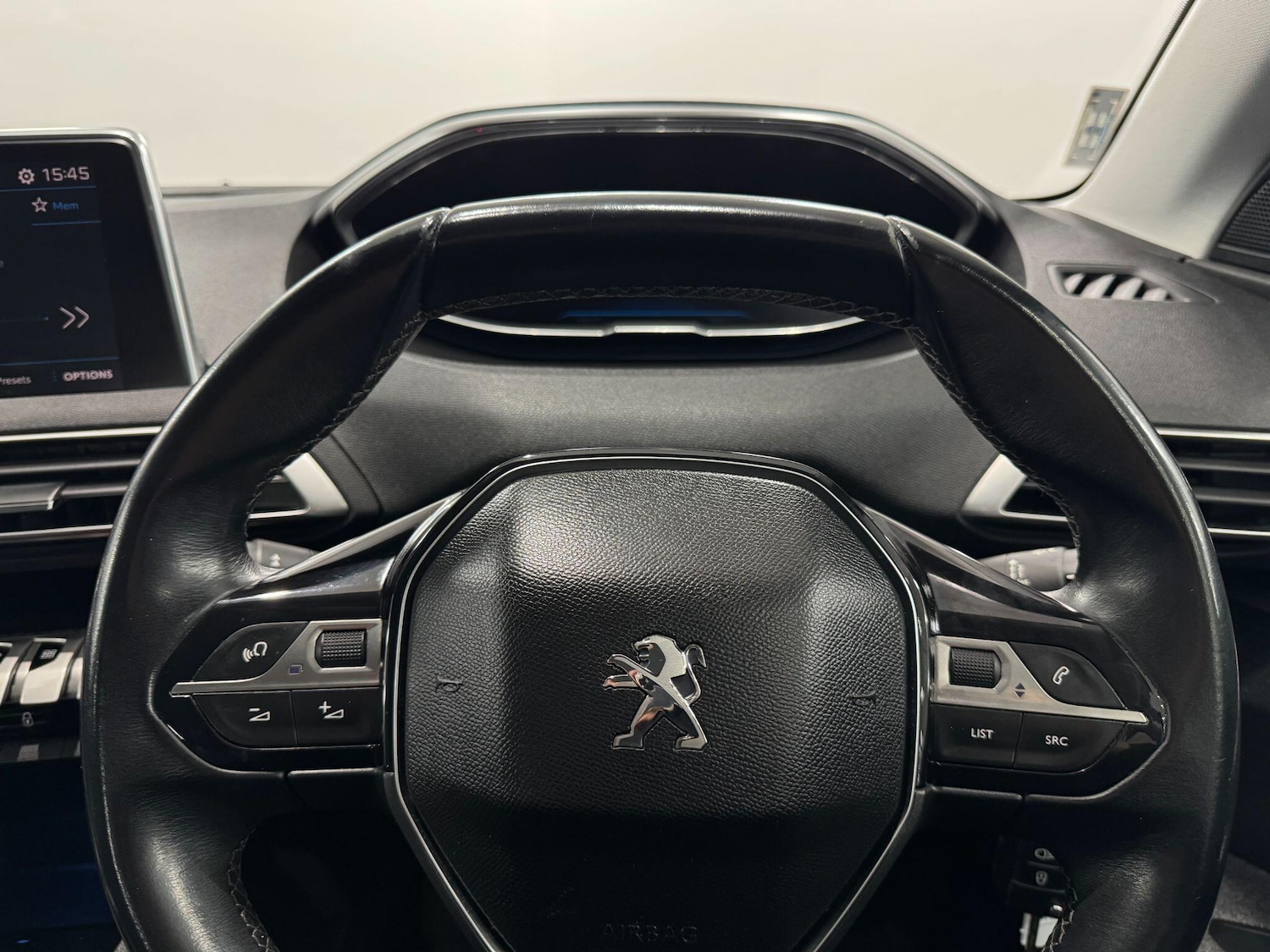 Used Peugeot 3008 2018 for sale - 77658649: Photo 47