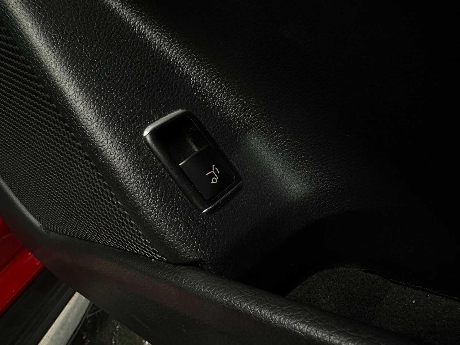 Used Mercedes-Benz GLA 2018 for sale - 76573432: Photo 31