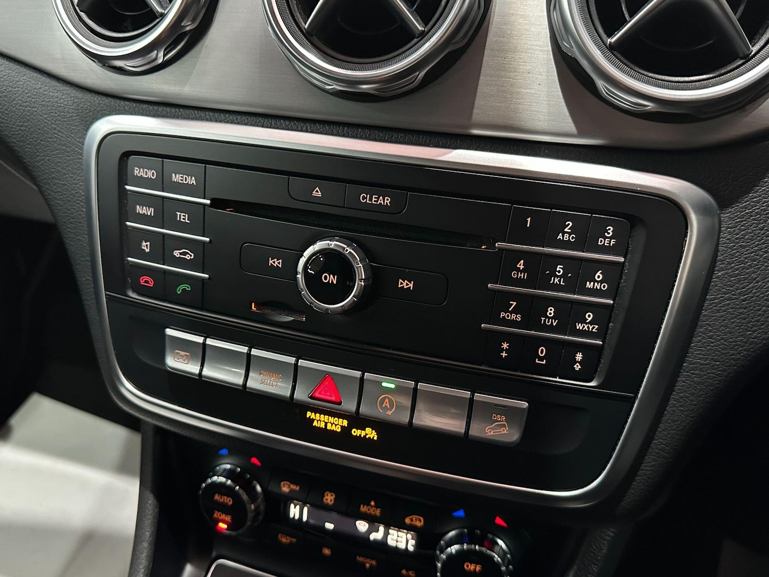 Used Mercedes-Benz GLA 2018 for sale - 76573432: Photo 39