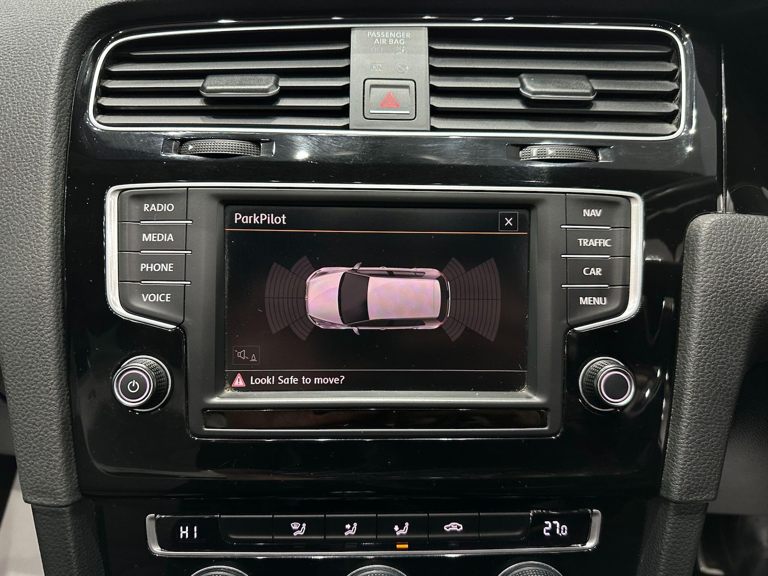 Used Volkswagen Golf 2016 for sale - 76832129: Photo 38