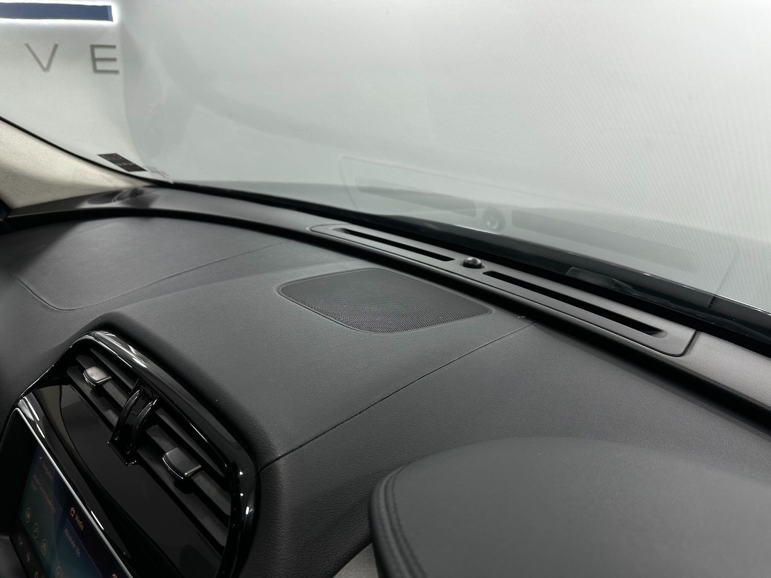 Used Jaguar F-Pace 2018 for sale - 76370630: Photo 35