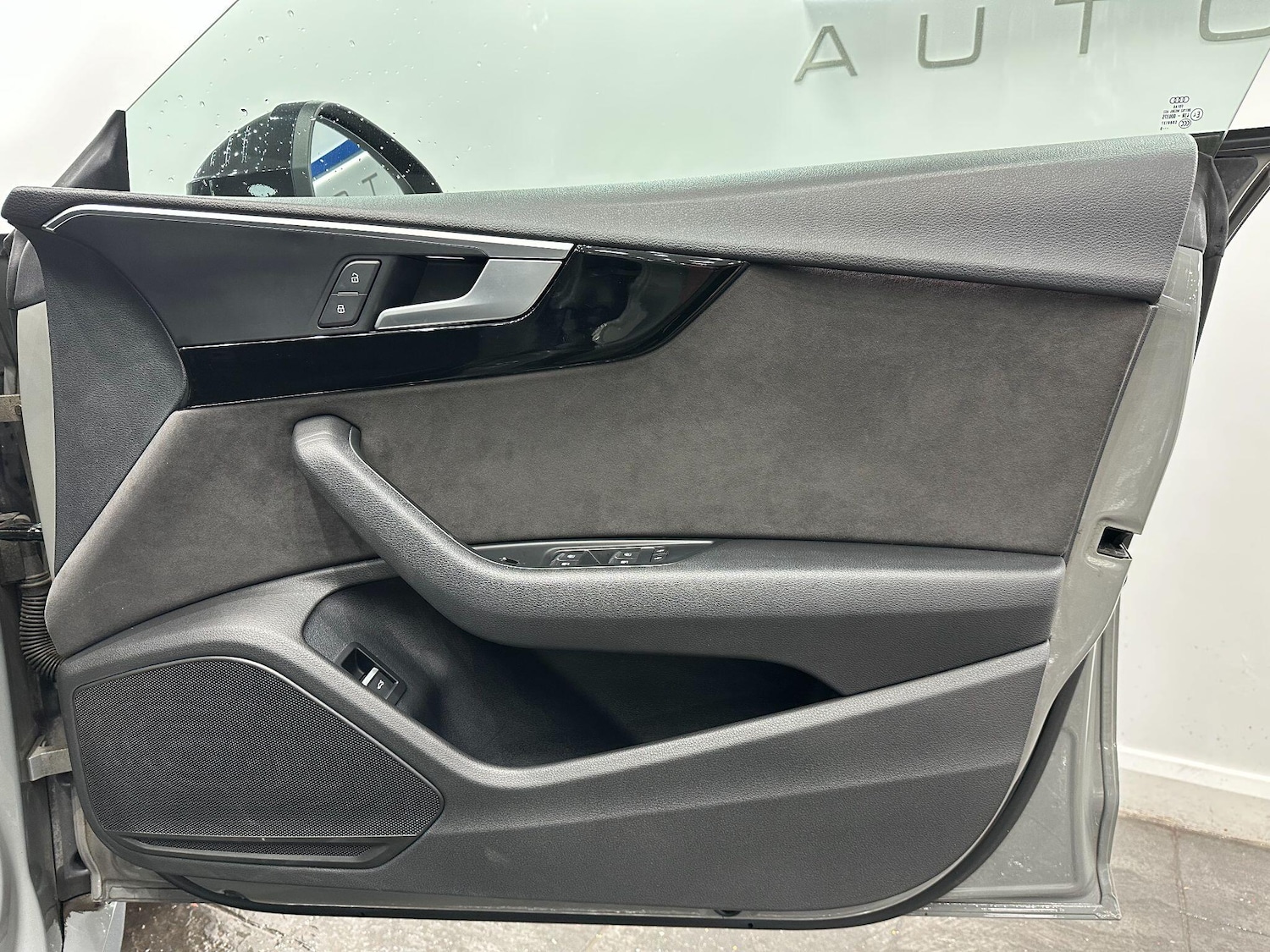 Used Audi A5 for sale - 76998935: Photo 26