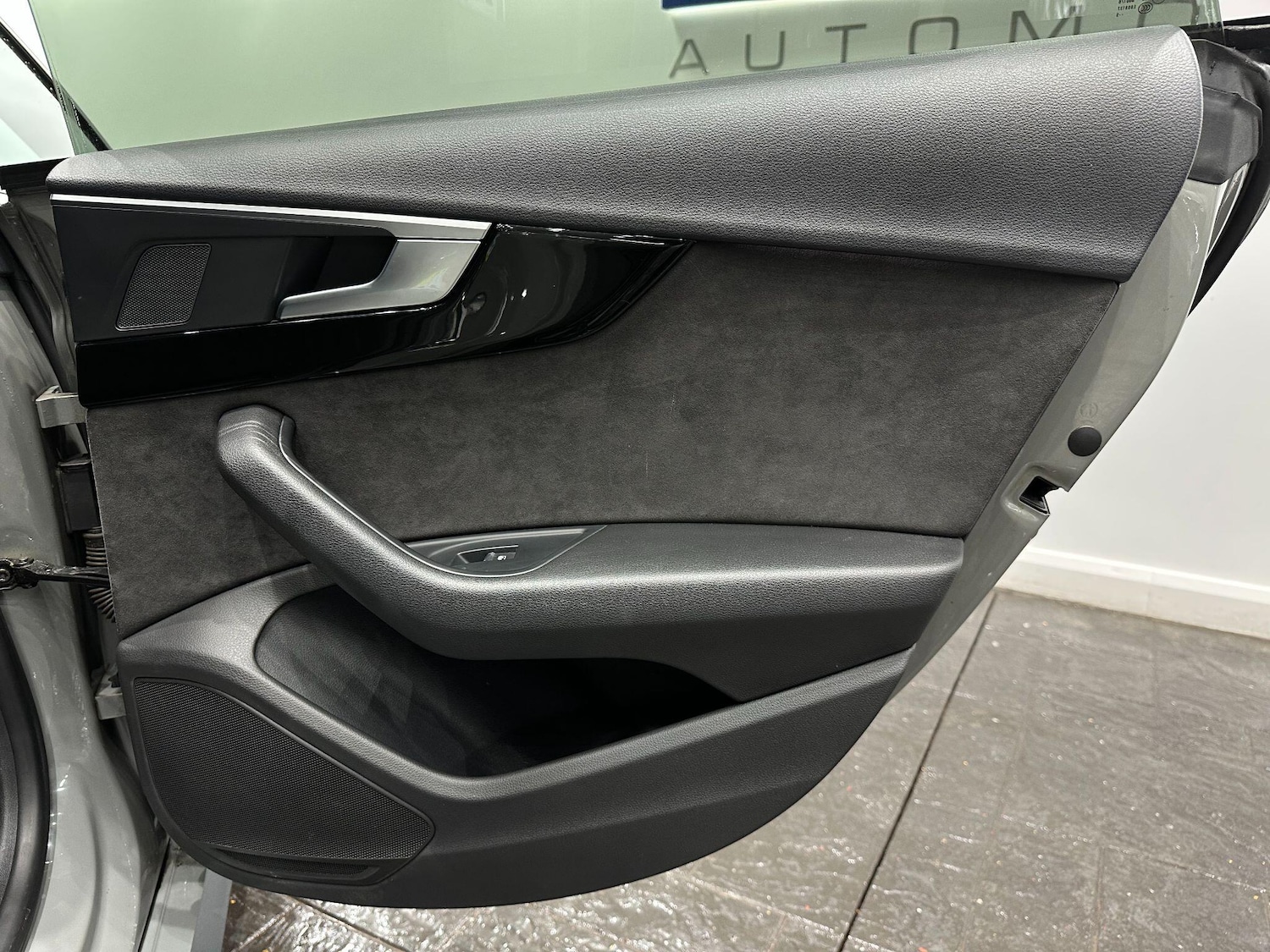 Used Audi A5 for sale - 76998935: Photo 58