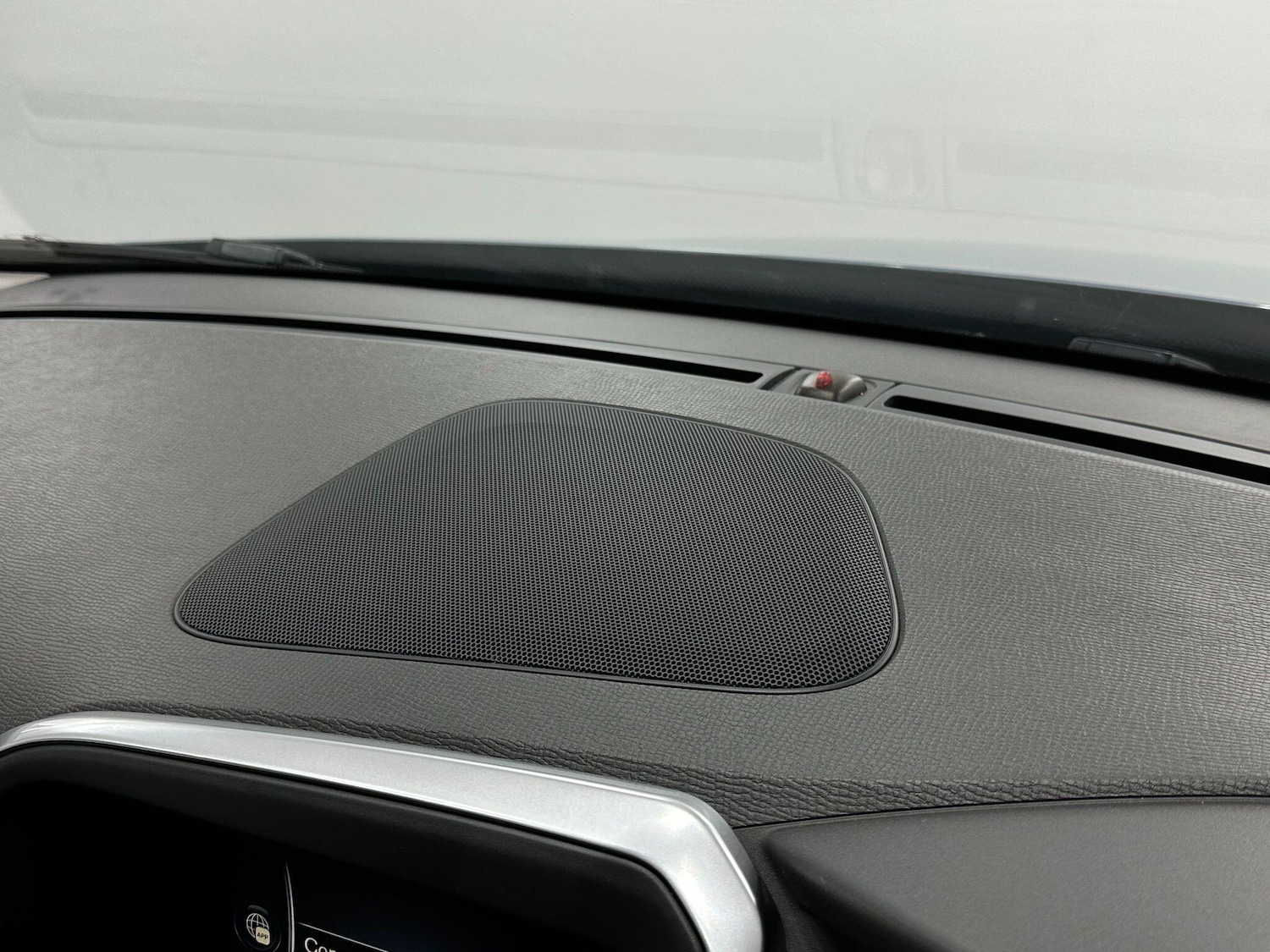 Used Volvo XC60 2016 for sale - 76109907: Photo 42
