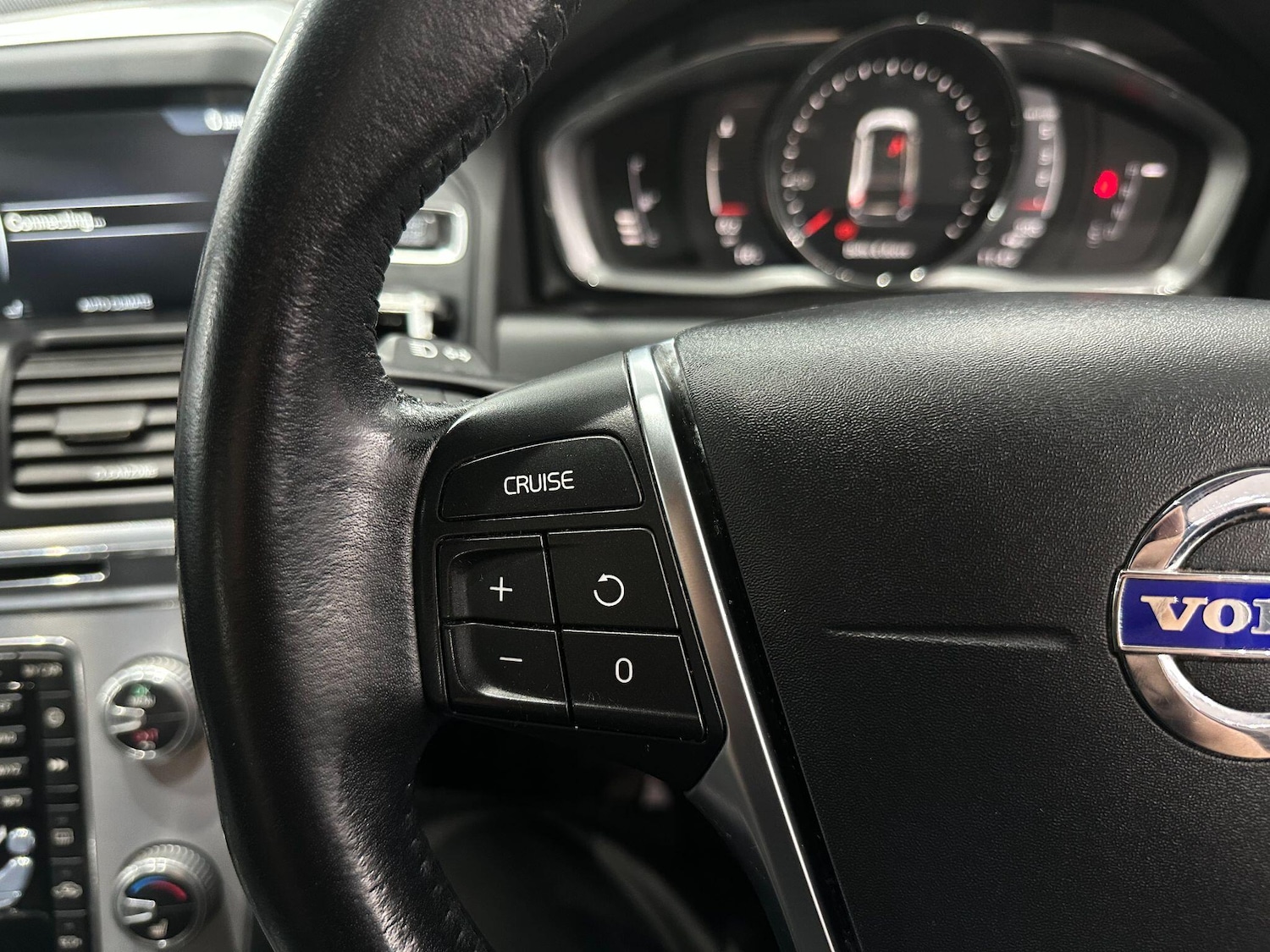 Used Volvo XC60 2016 for sale - 76109907: Photo 48