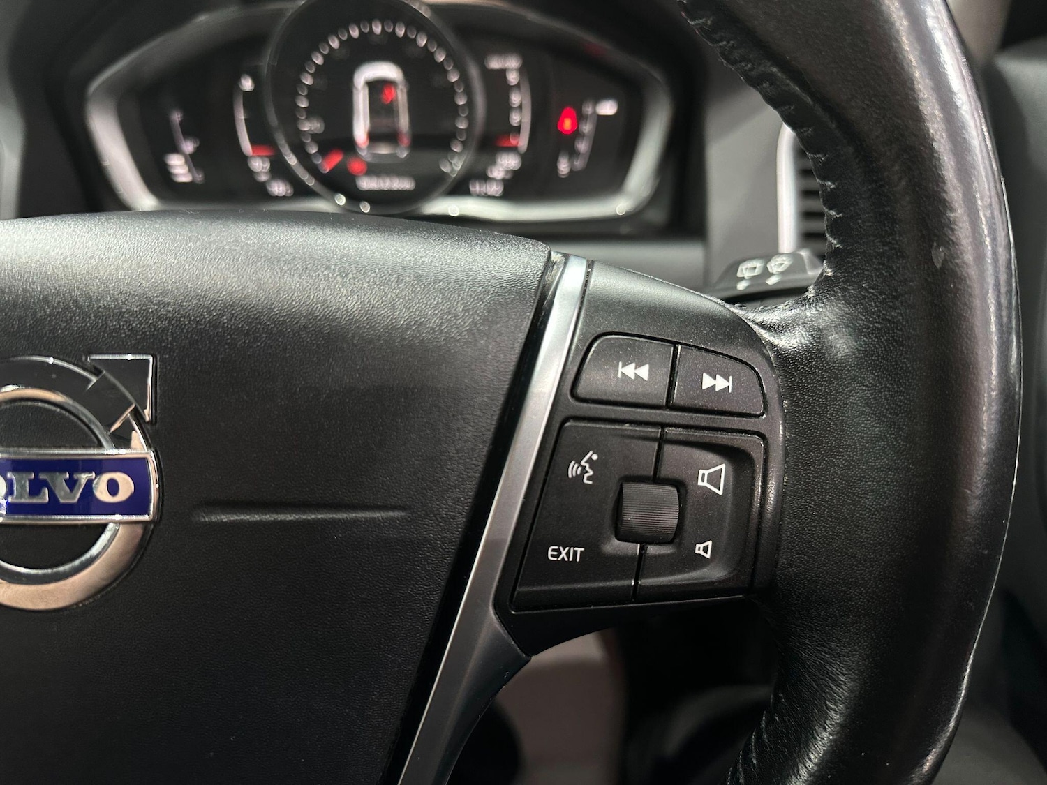 Used Volvo XC60 2016 for sale - 76109907: Photo 49