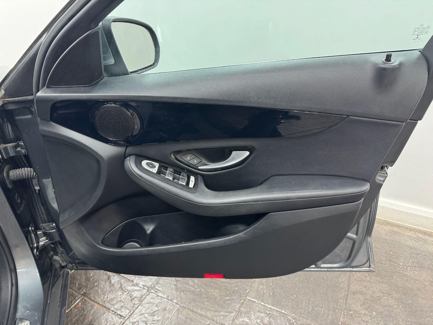 Used Mercedes-Benz C Class 2017 for sale - 78007786: Photo 26