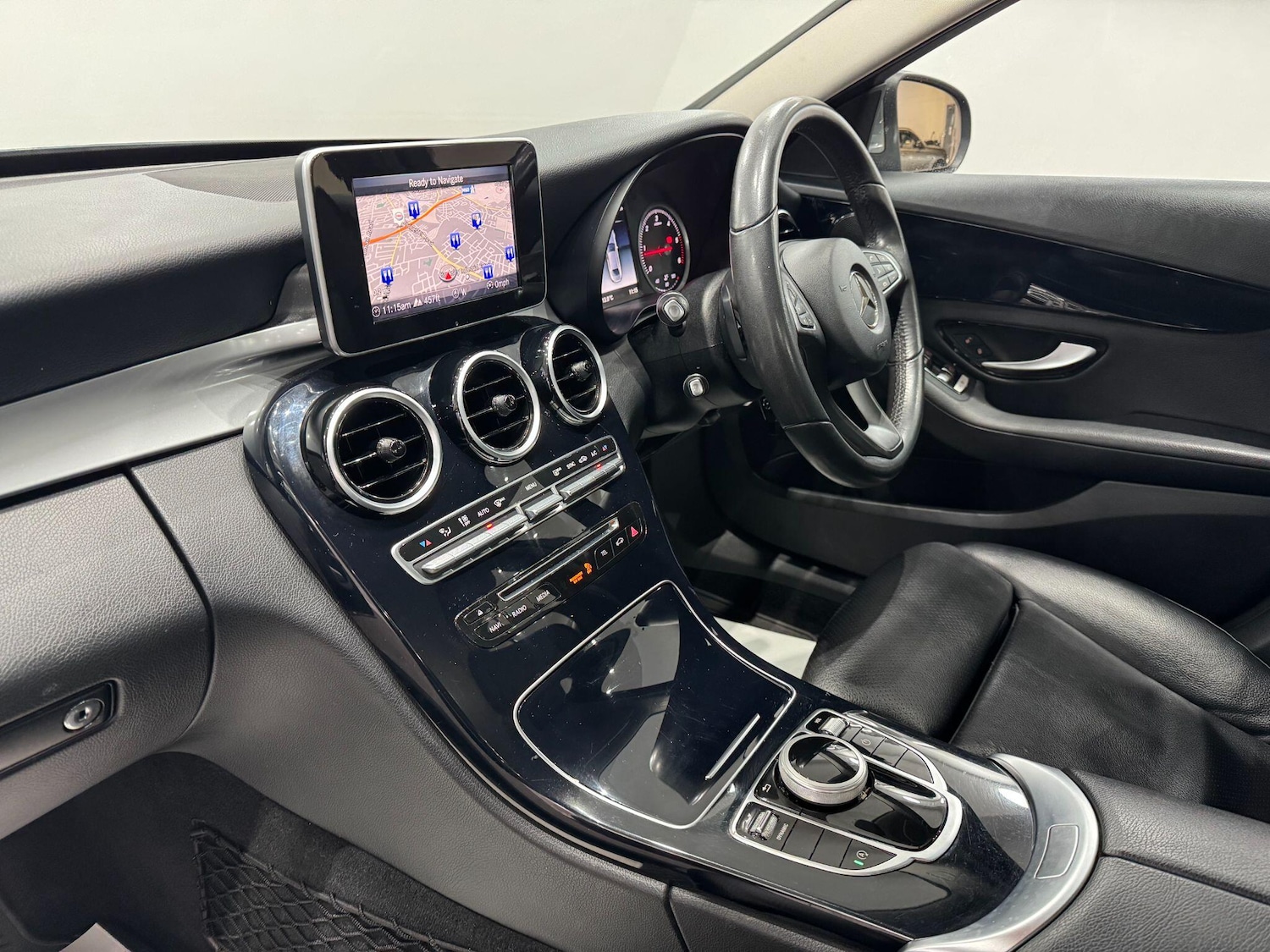 Used Mercedes-Benz C Class 2017 for sale - 78007786: Photo 47