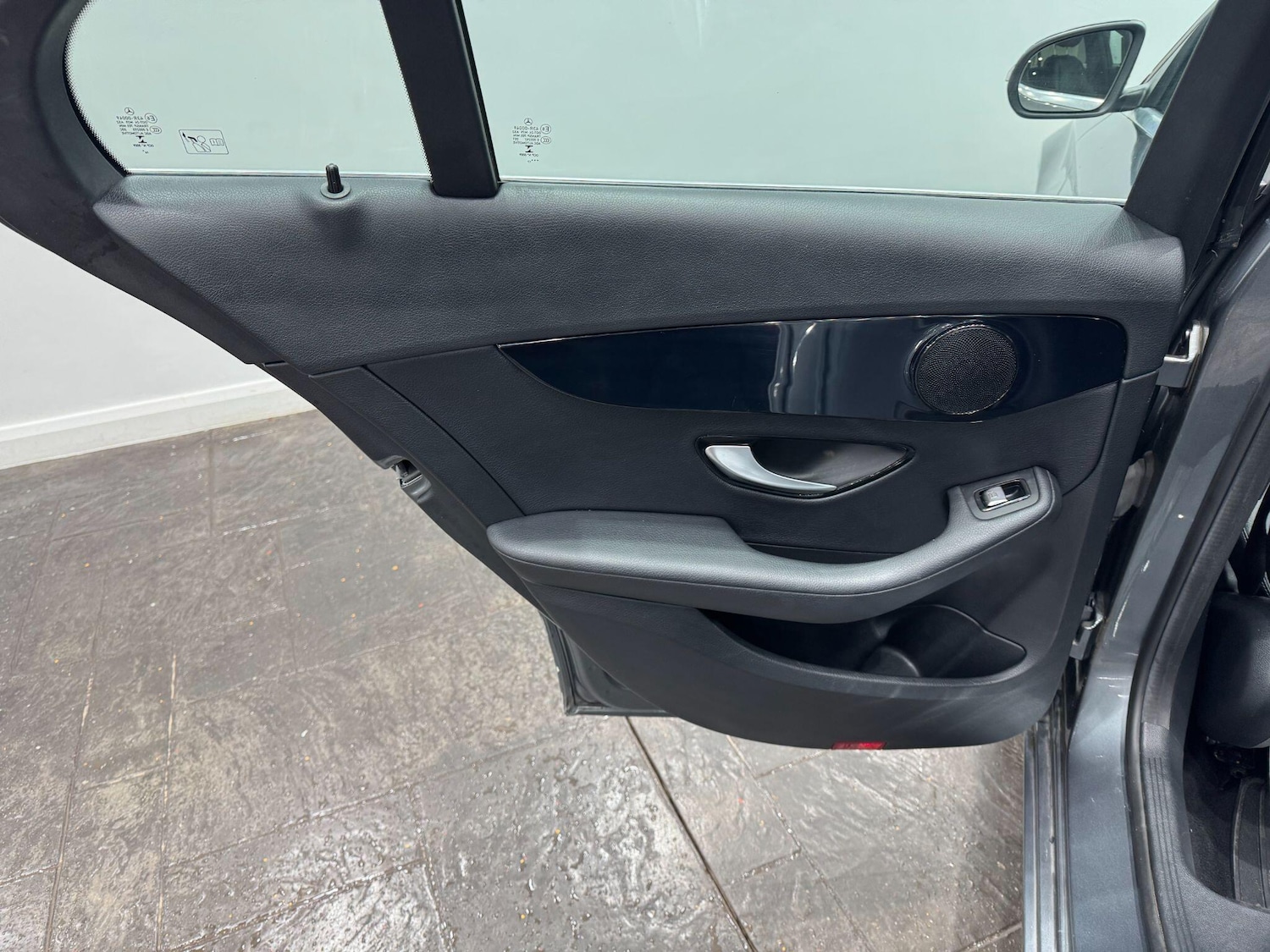 Used Mercedes-Benz C Class 2017 for sale - 78007786: Photo 50