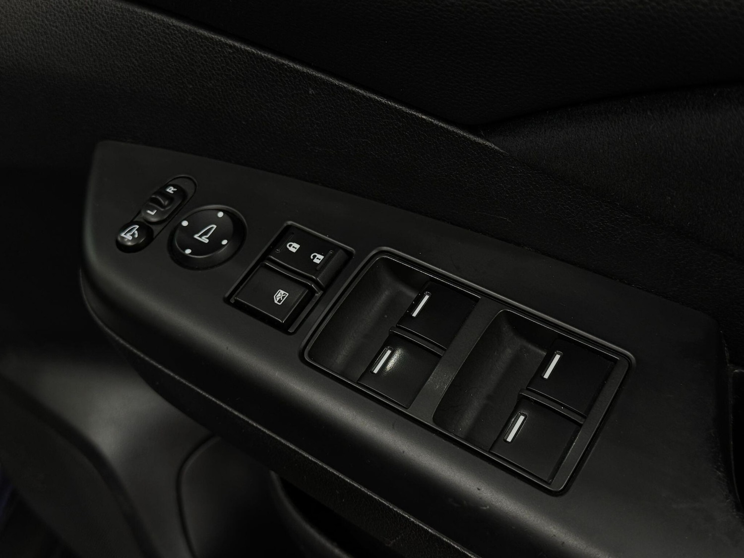 Used Honda CR-V 2013 for sale - 77882906: Photo 28