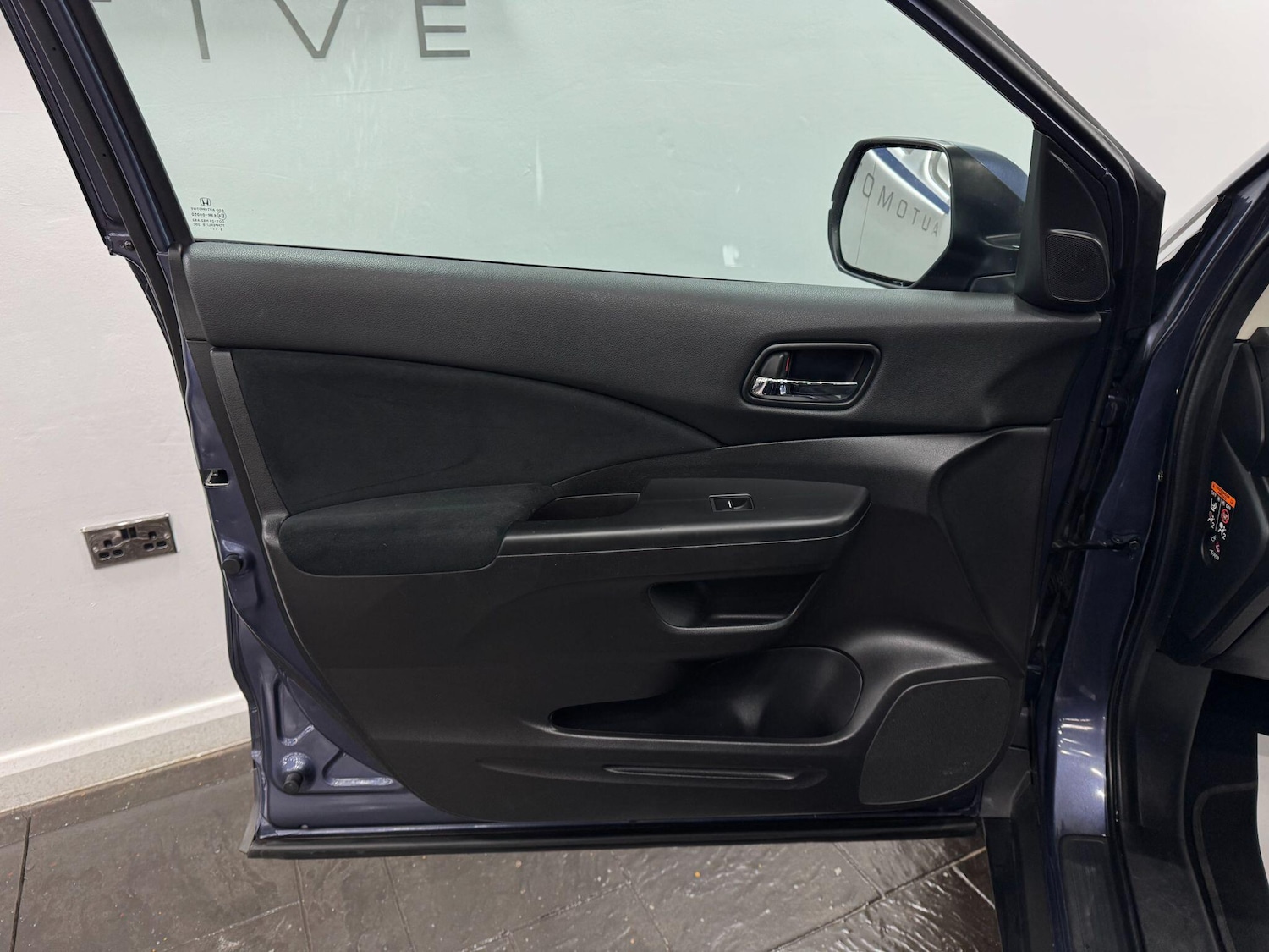 Used Honda CR-V 2013 for sale - 77882906: Photo 44