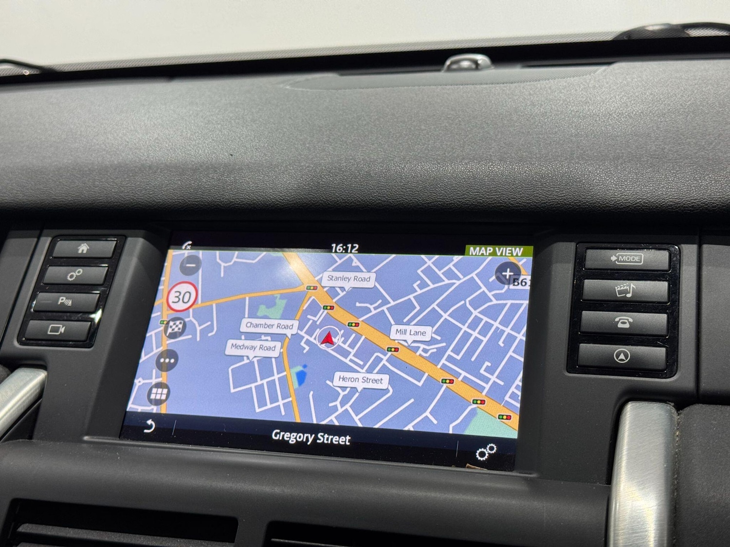 Used Land Rover Discovery Sport 2017 for sale - 77314802: Photo 36