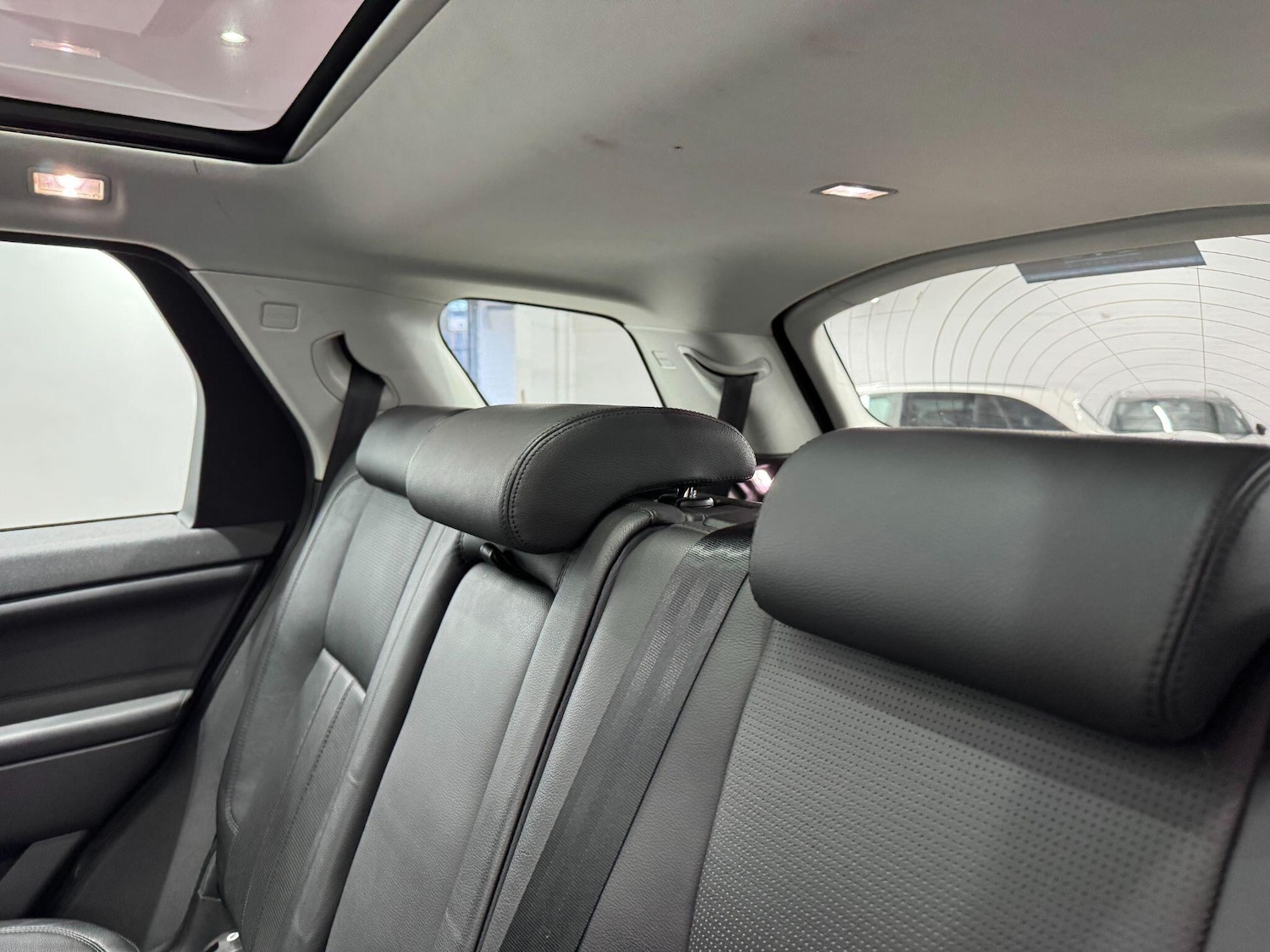 Used Land Rover Discovery Sport 2017 for sale - 77314802: Photo 53