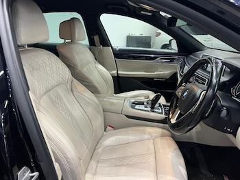 Used BMW 7 Series 2017 for sale - 76936383: Photo