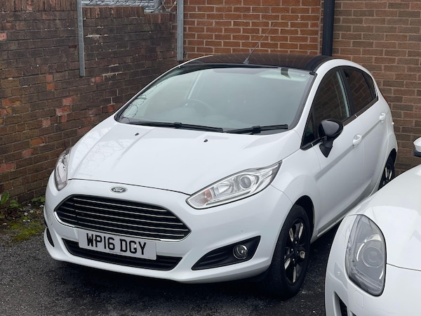 Used Ford Fiesta 2016 for sale - 76238809: Photo 1