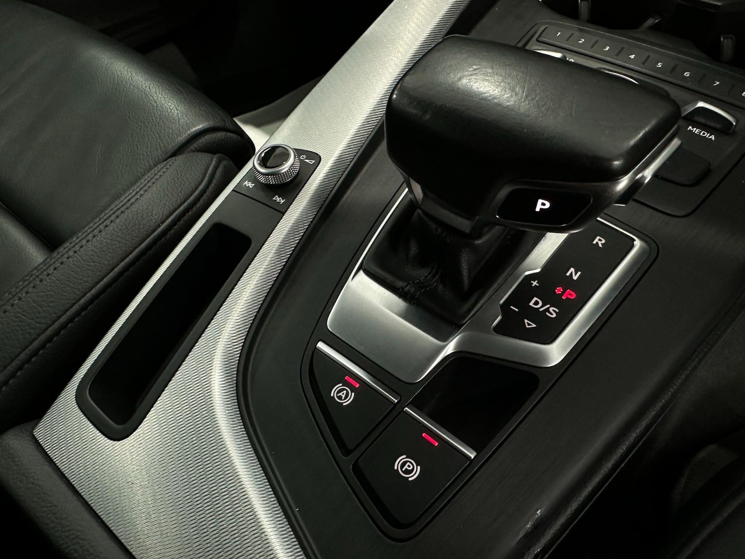 Used Audi A4 Avant for sale - 77268144: Photo 39