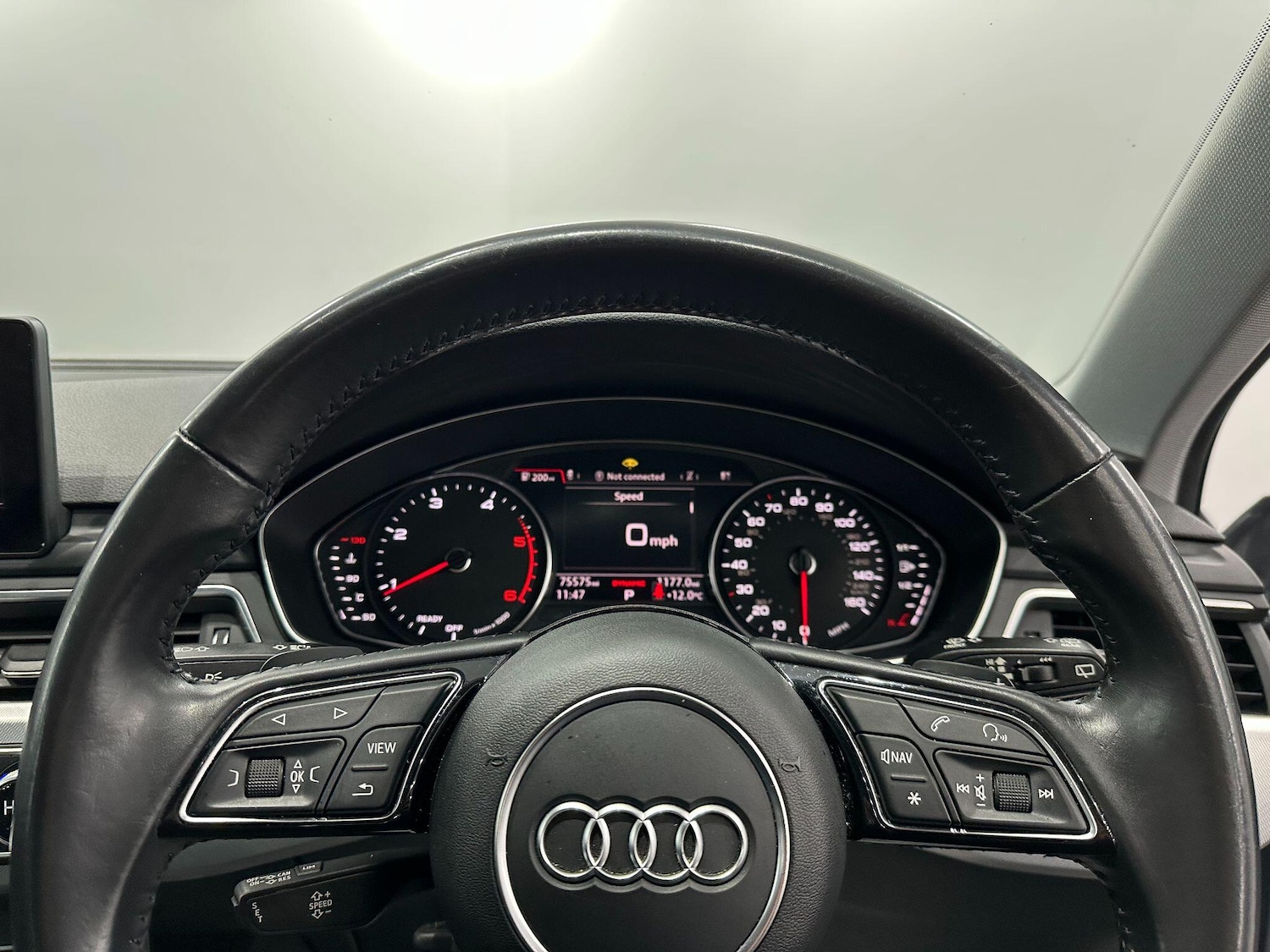 Used Audi A4 Avant for sale - 77268144: Photo 44