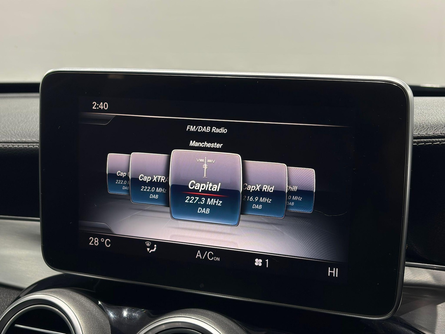 Used Mercedes-Benz C Class 2015 for sale - 77343799: Photo 16