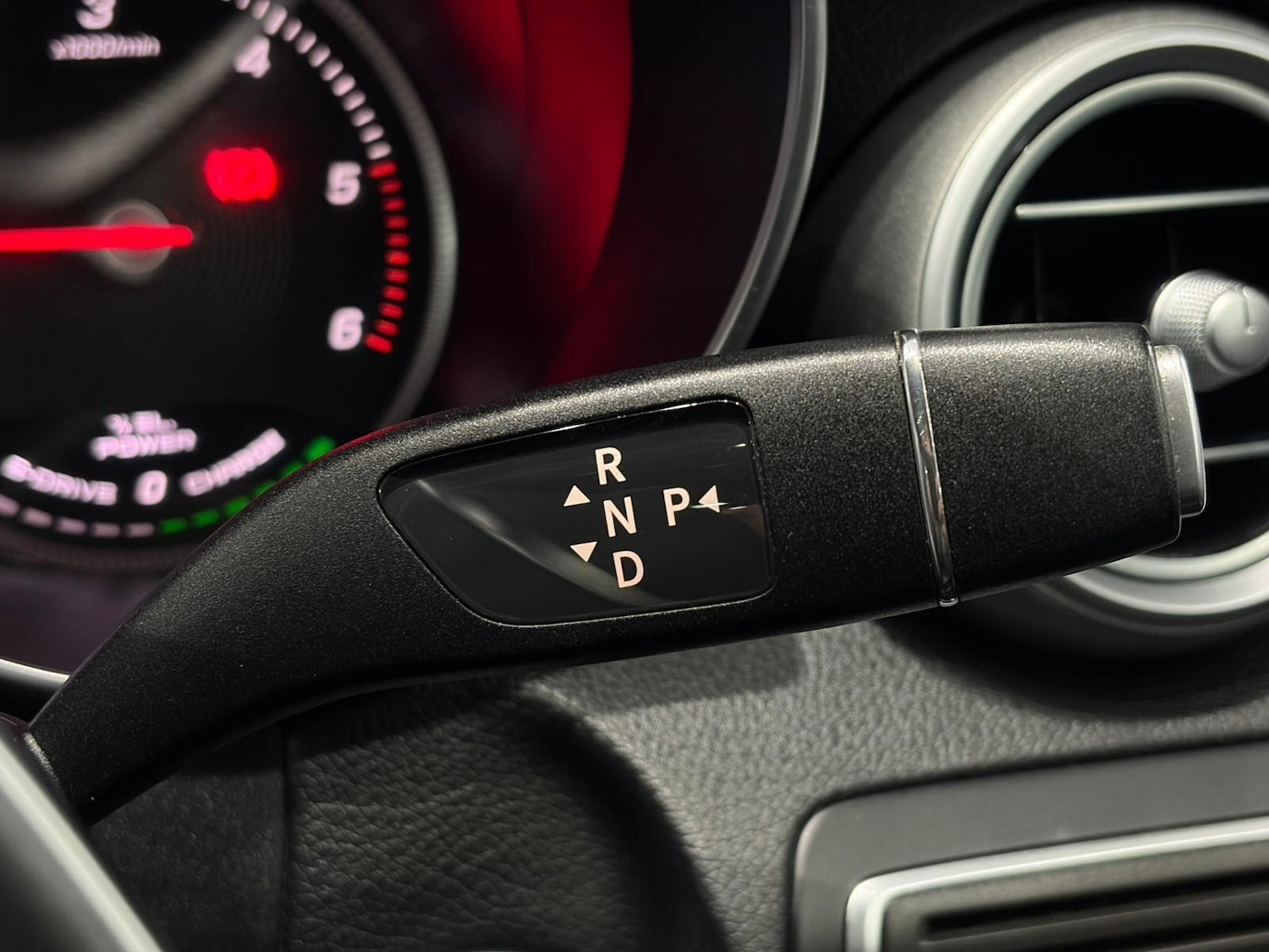 Used Mercedes-Benz C Class 2015 for sale - 77343799: Photo 26