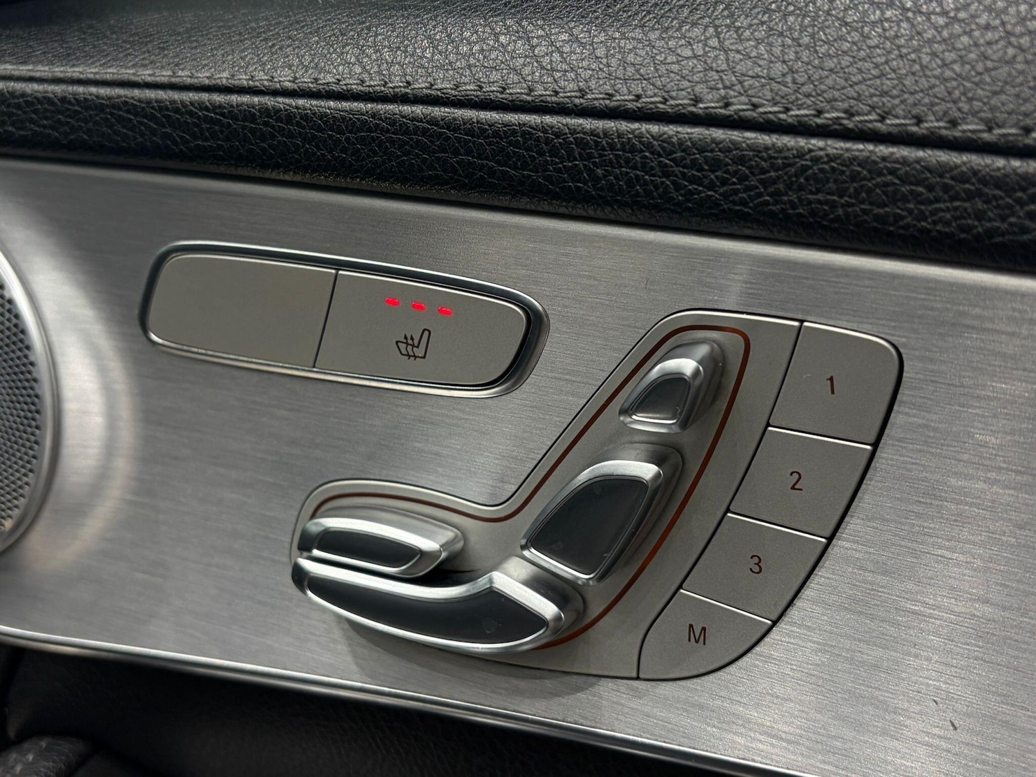 Used Mercedes-Benz C Class 2015 for sale - 77343799: Photo 9