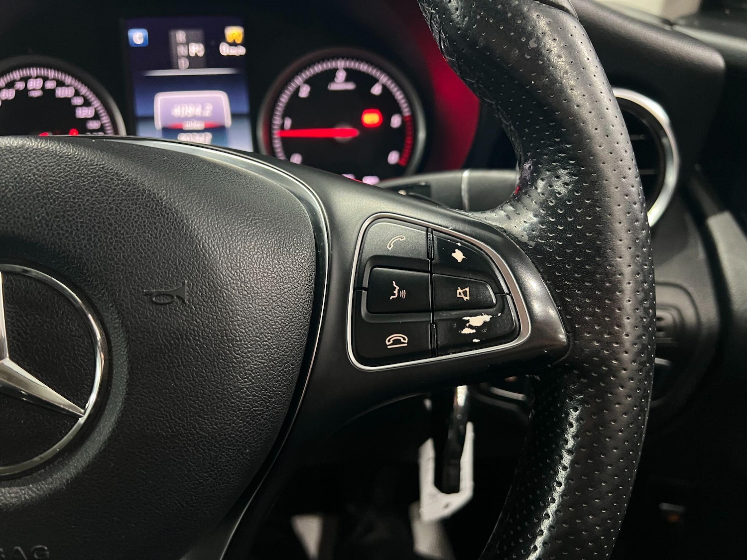 Used Mercedes-Benz GLC 2019 for sale - 77097987: Photo 52