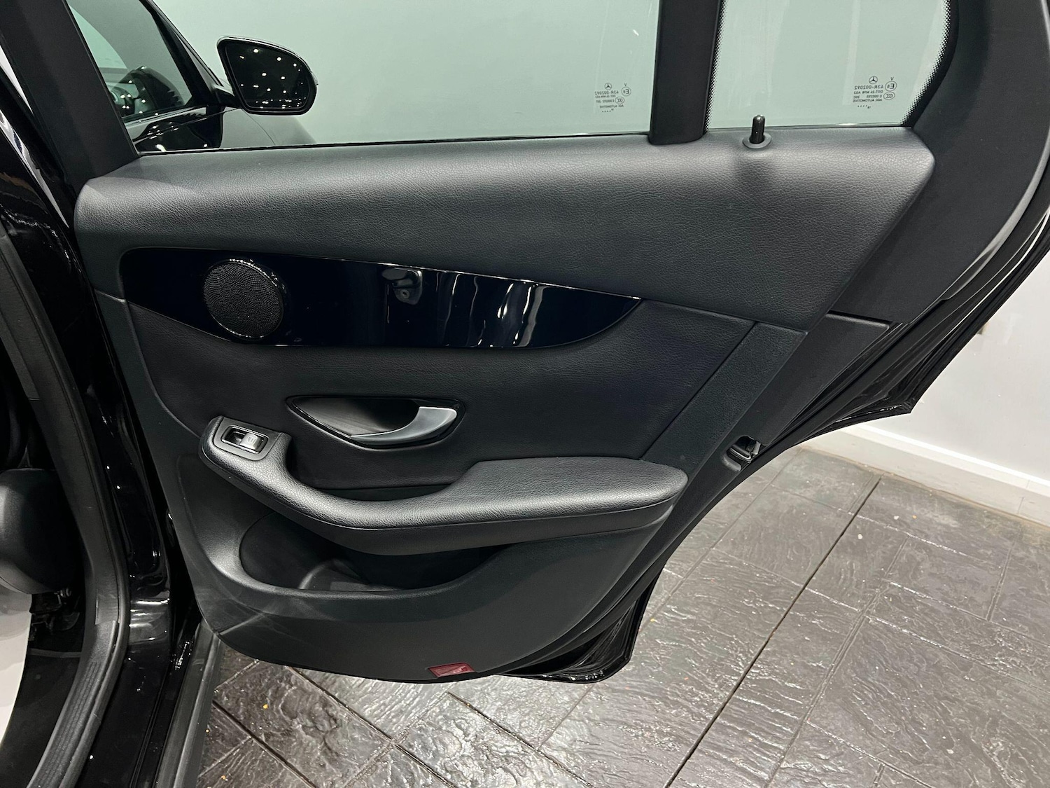 Used Mercedes-Benz GLC 2019 for sale - 77097987: Photo 65