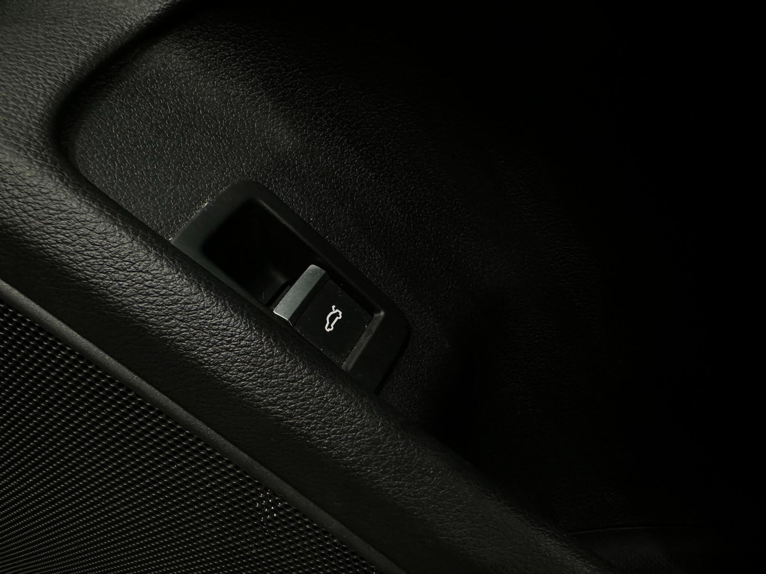 Used Audi A4 Avant 2018 for sale - 76666777: Photo 27