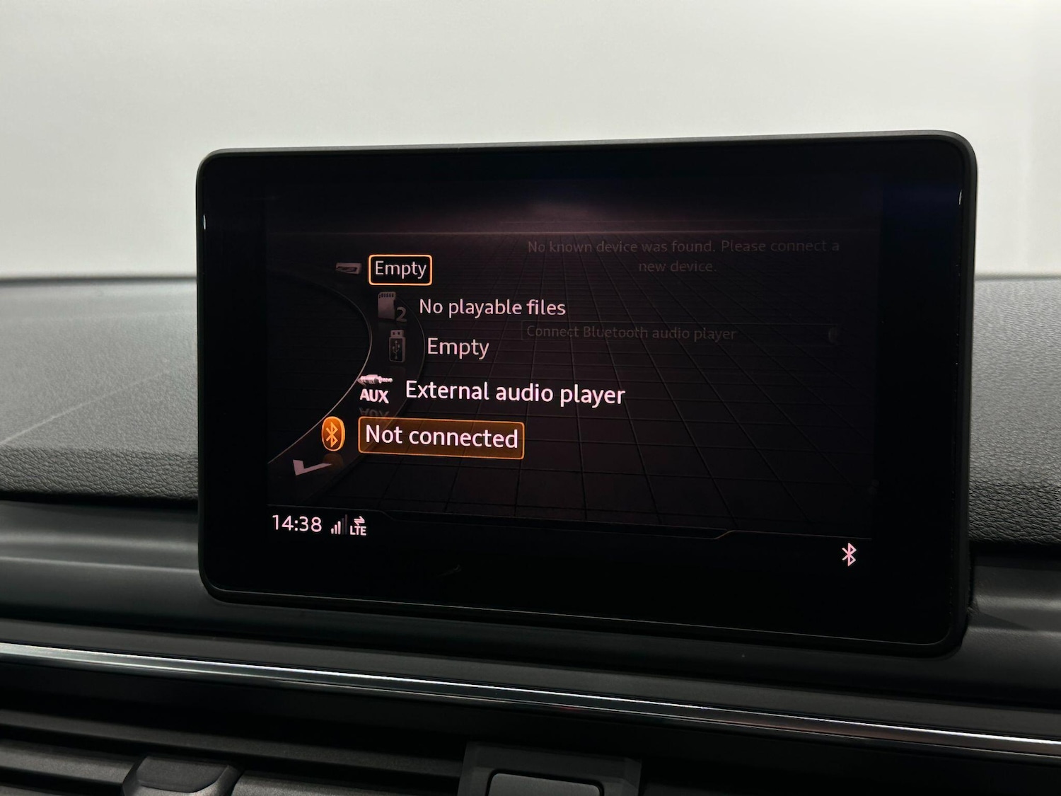 Used Audi A4 Avant 2018 for sale - 76666777: Photo 39