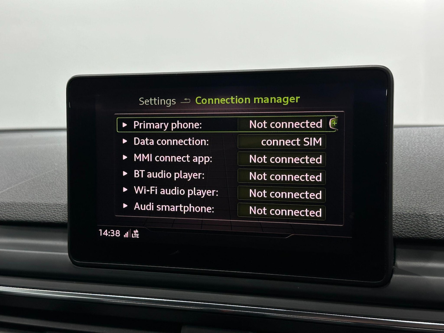 Used Audi A4 Avant 2018 for sale - 76666777: Photo 43