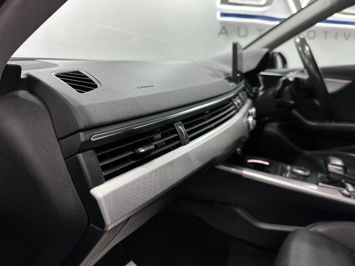 Used Audi A4 Avant 2018 for sale - 76666777: Photo 59