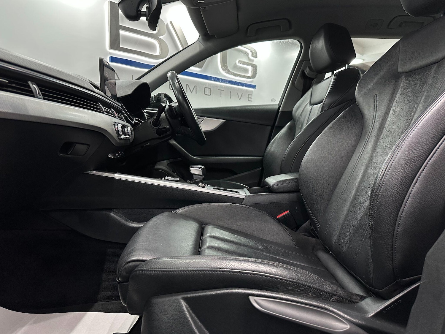 Used Audi A4 Avant 2018 for sale - 76666777: Photo 60