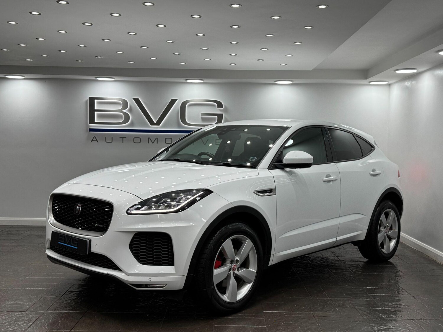 Used Jaguar E-Pace 2018 for sale - 77633018: Photo 5