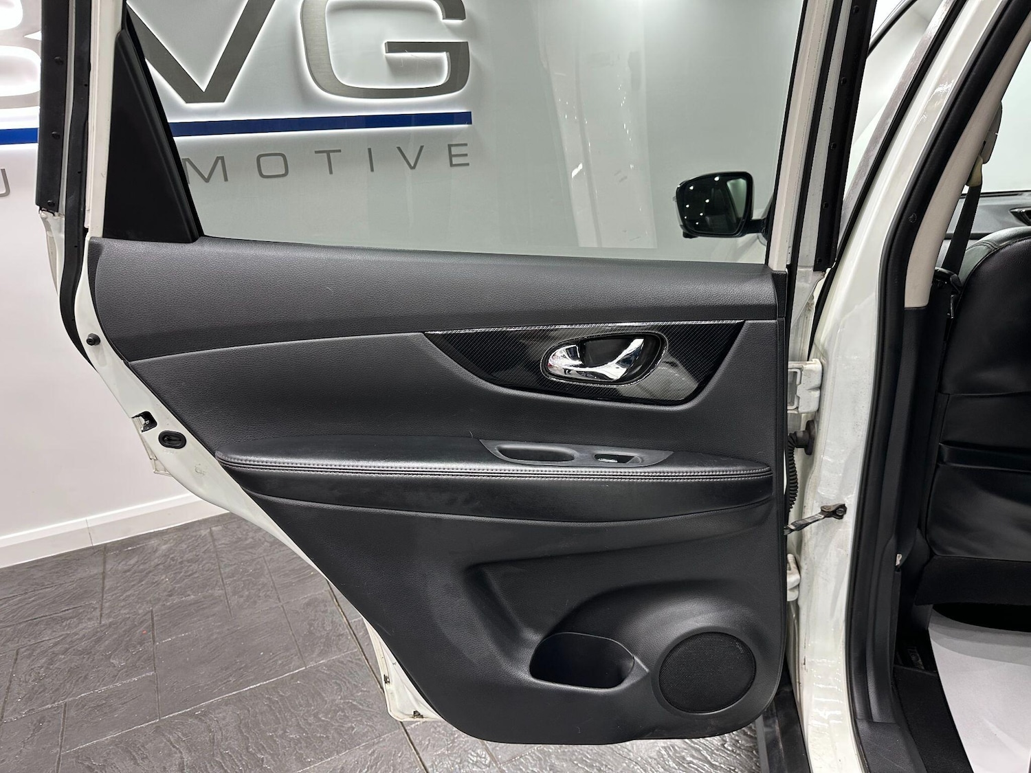 Vehicle 48
