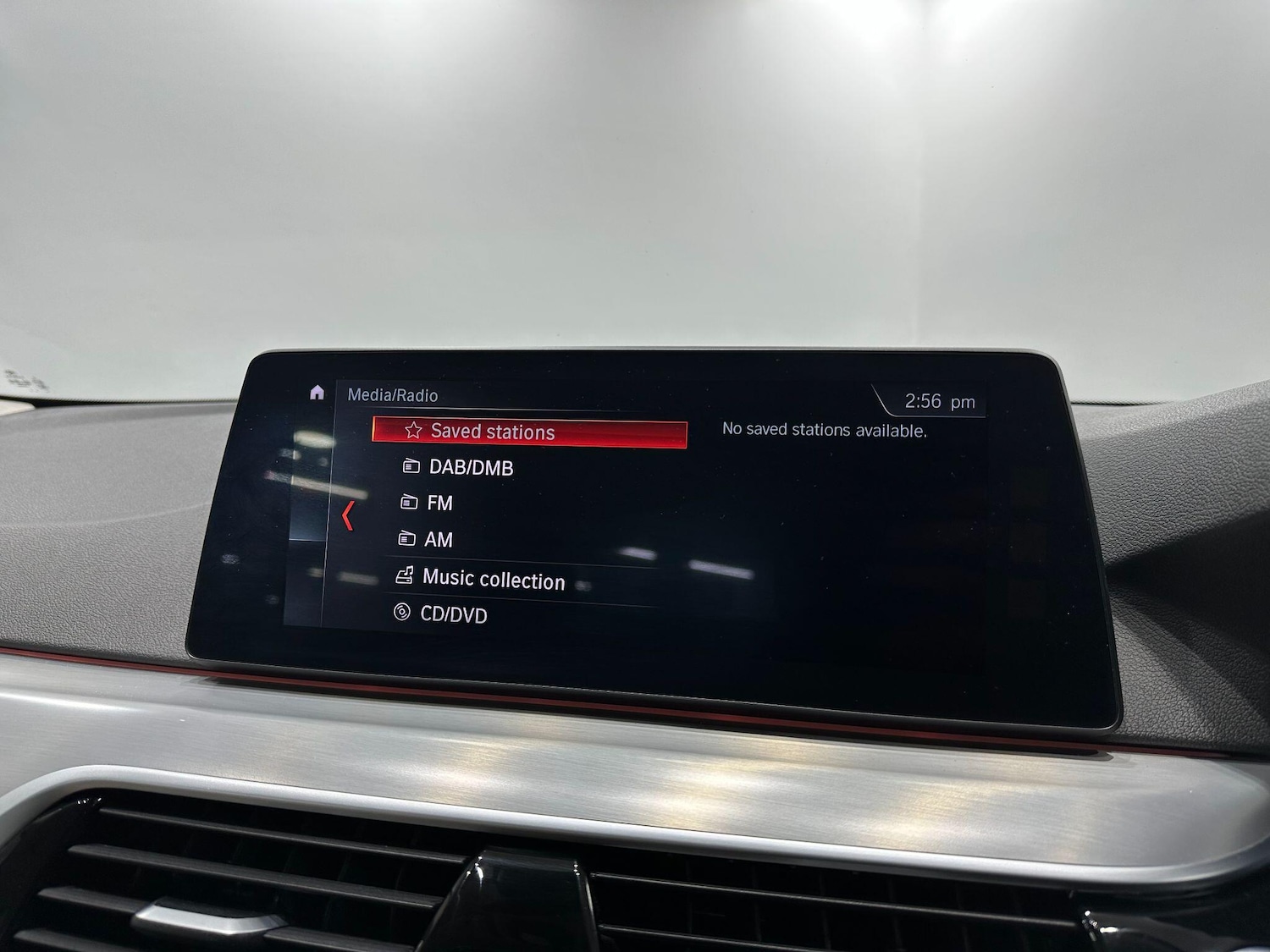 Used BMW 5 Series 2017 for sale - 76935771: Photo 39