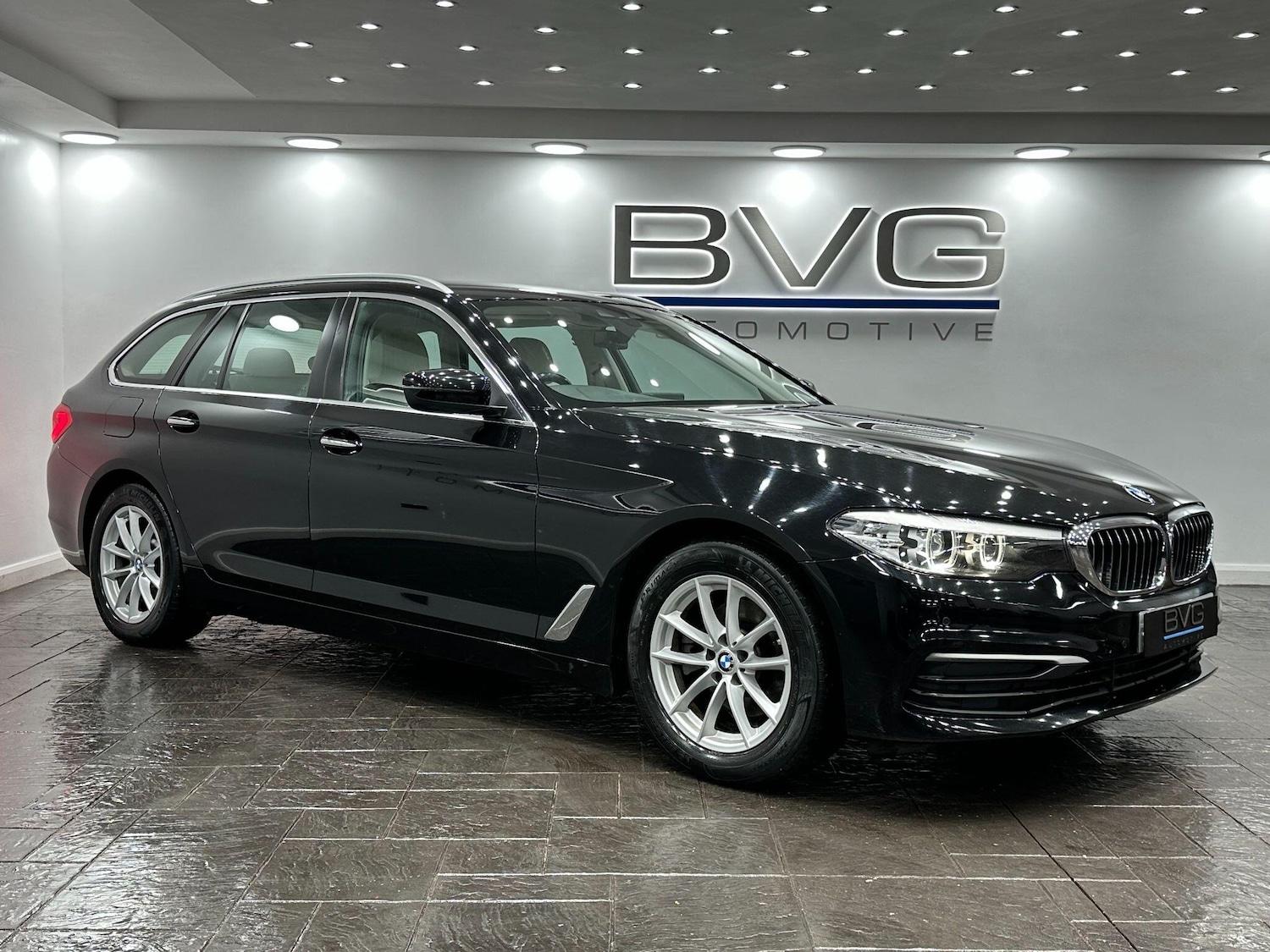 Used BMW 5 Series 2017 for sale - 76935771: Photo 4