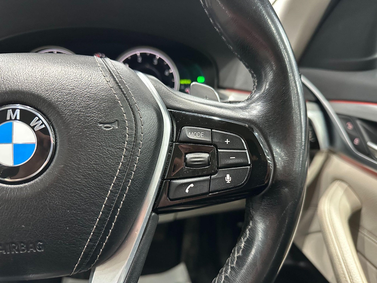 Used BMW 5 Series 2017 for sale - 76935771: Photo 47