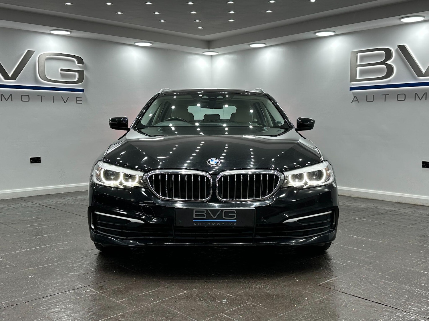 Used BMW 5 Series 2017 for sale - 76935771: Photo 5