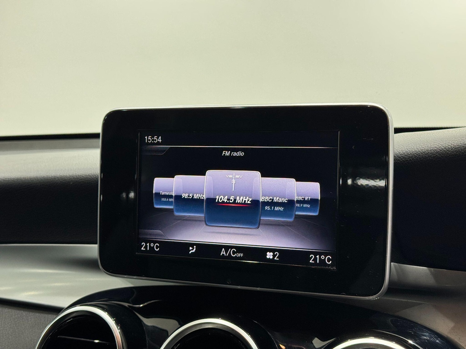 Used Mercedes-Benz GLC 2018 for sale - 77267102: Photo 34