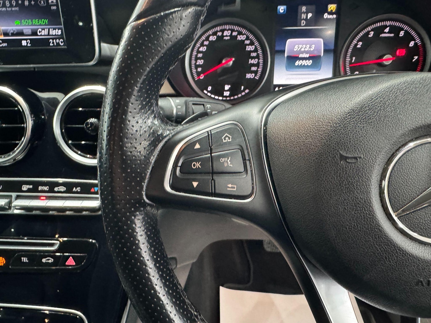 Used Mercedes-Benz GLC 2018 for sale - 77267102: Photo 42