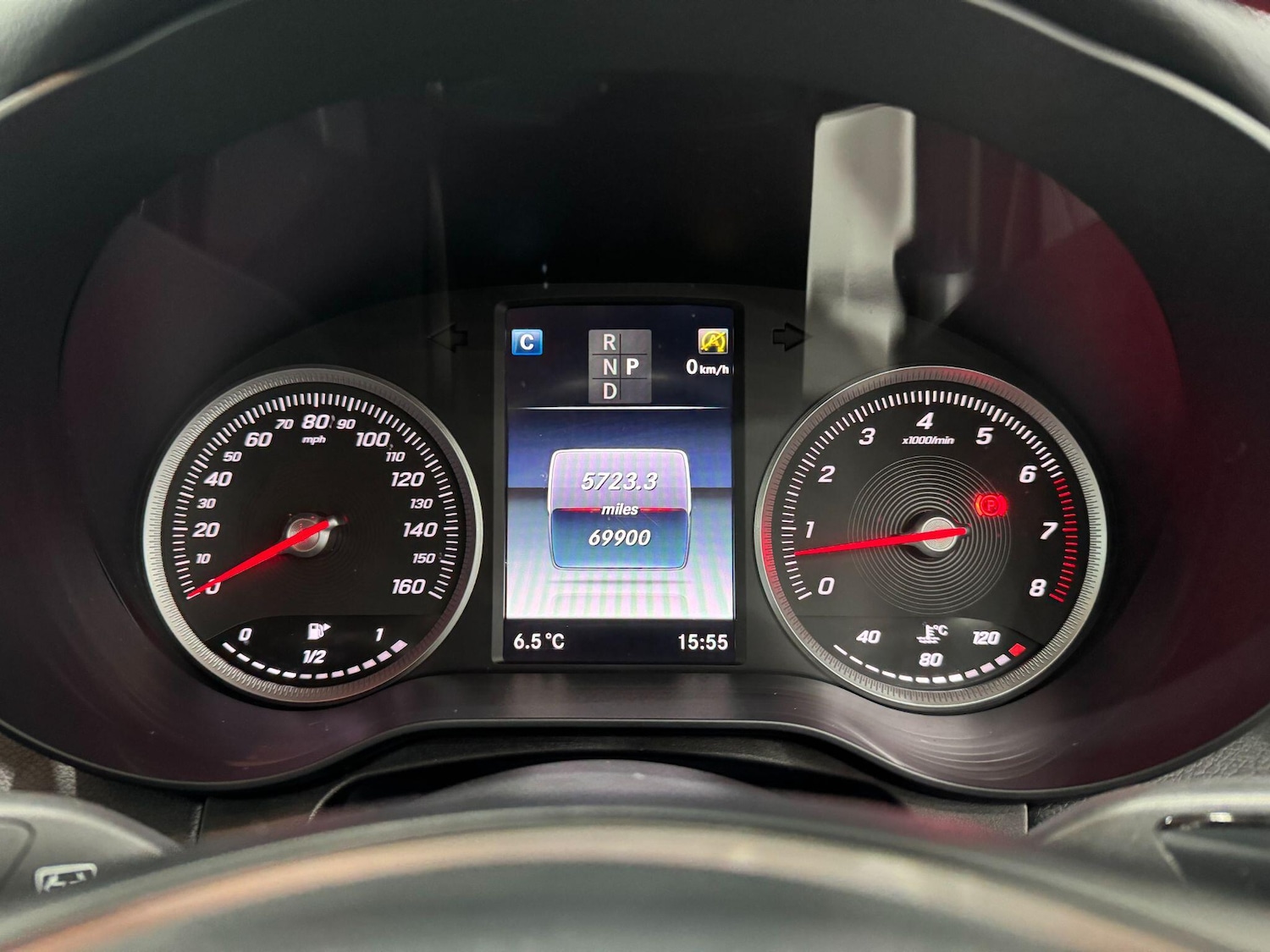 Used Mercedes-Benz GLC 2018 for sale - 77267102: Photo 45