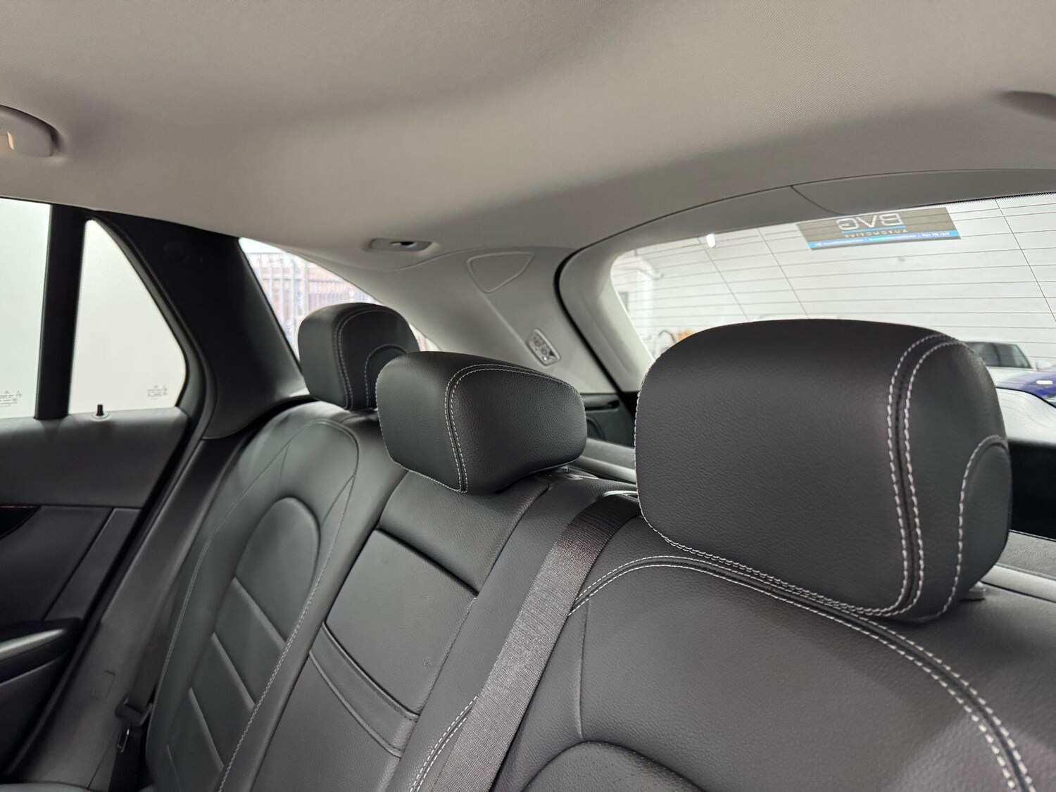 Used Mercedes-Benz GLC 2018 for sale - 77267102: Photo 54