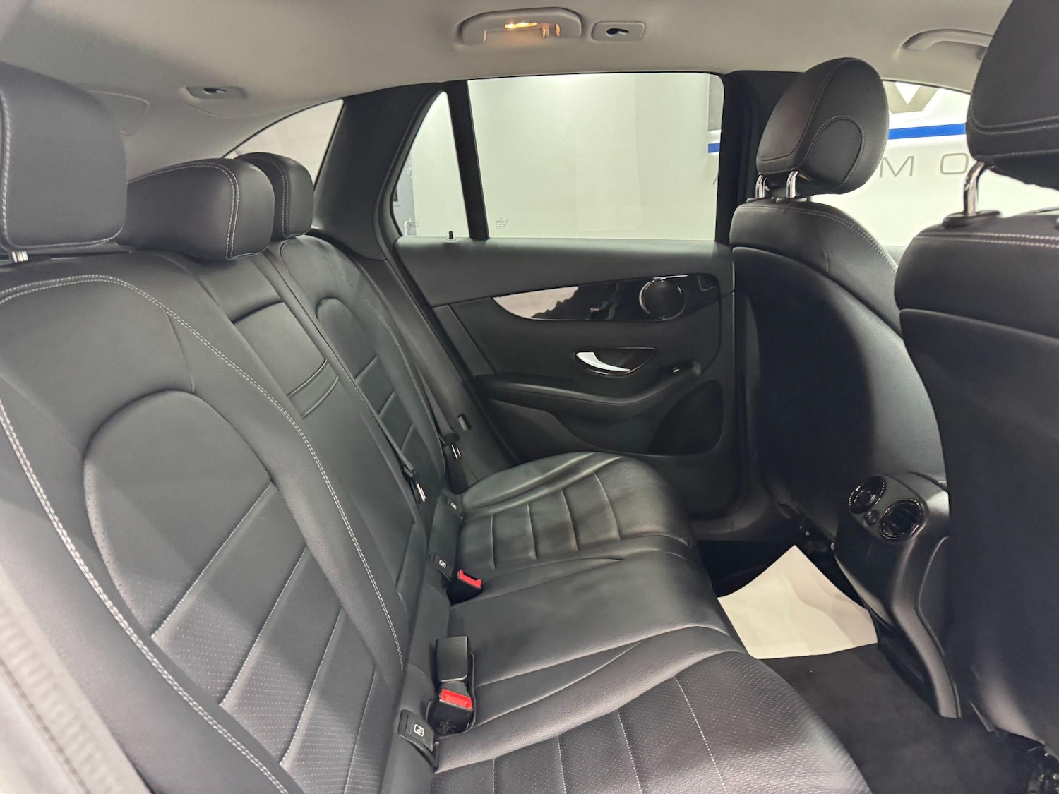 Used Mercedes-Benz GLC 2018 for sale - 77267102: Photo 57