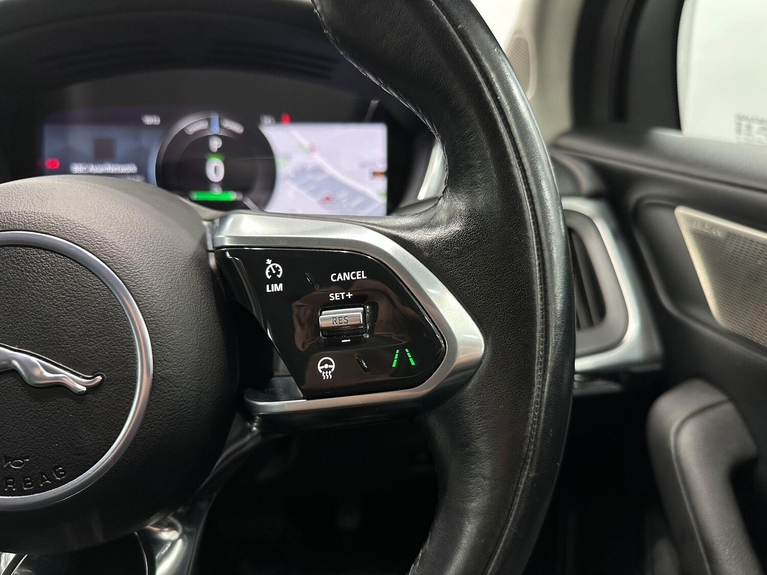 Used Jaguar I-Pace 2020 for sale - 76498990: Photo 41