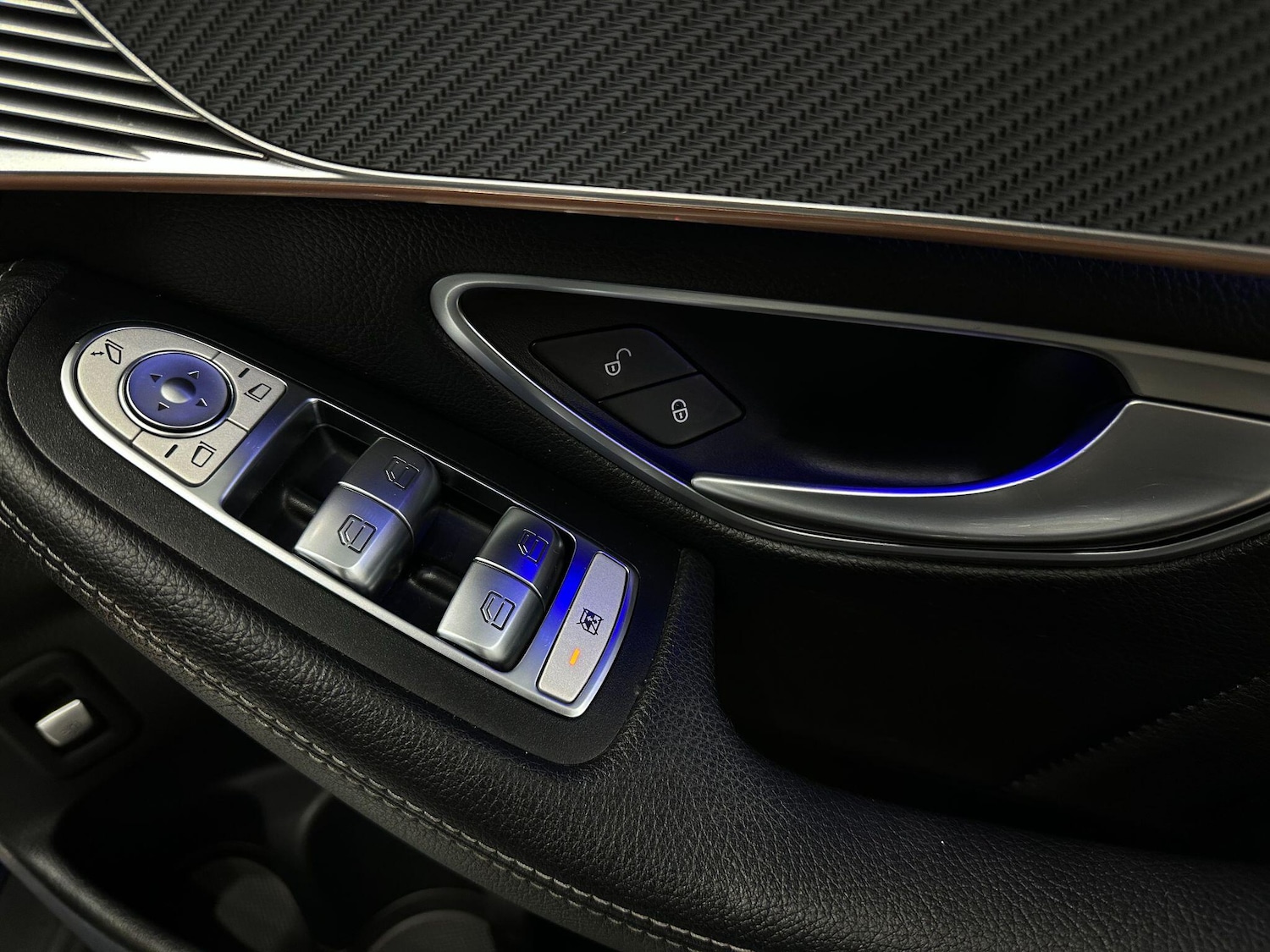 Used Mercedes-Benz EQC 2020 for sale - 76727083: Photo 27