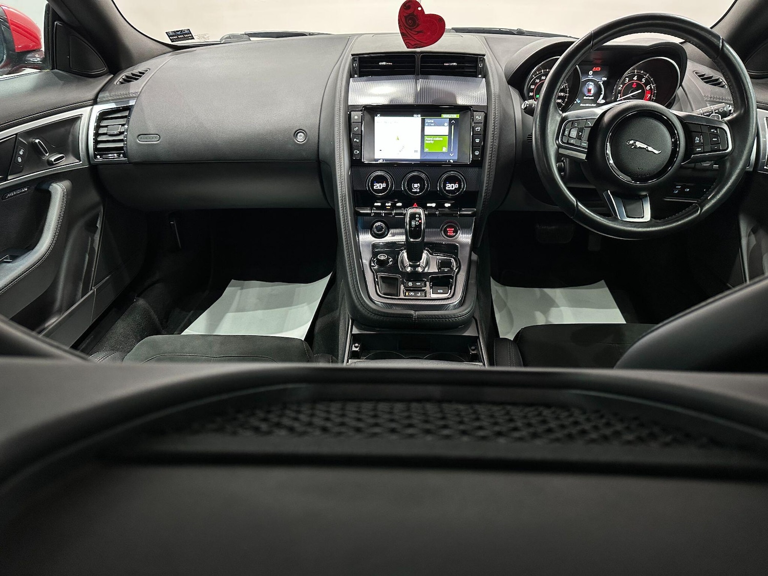 Vehicle 29