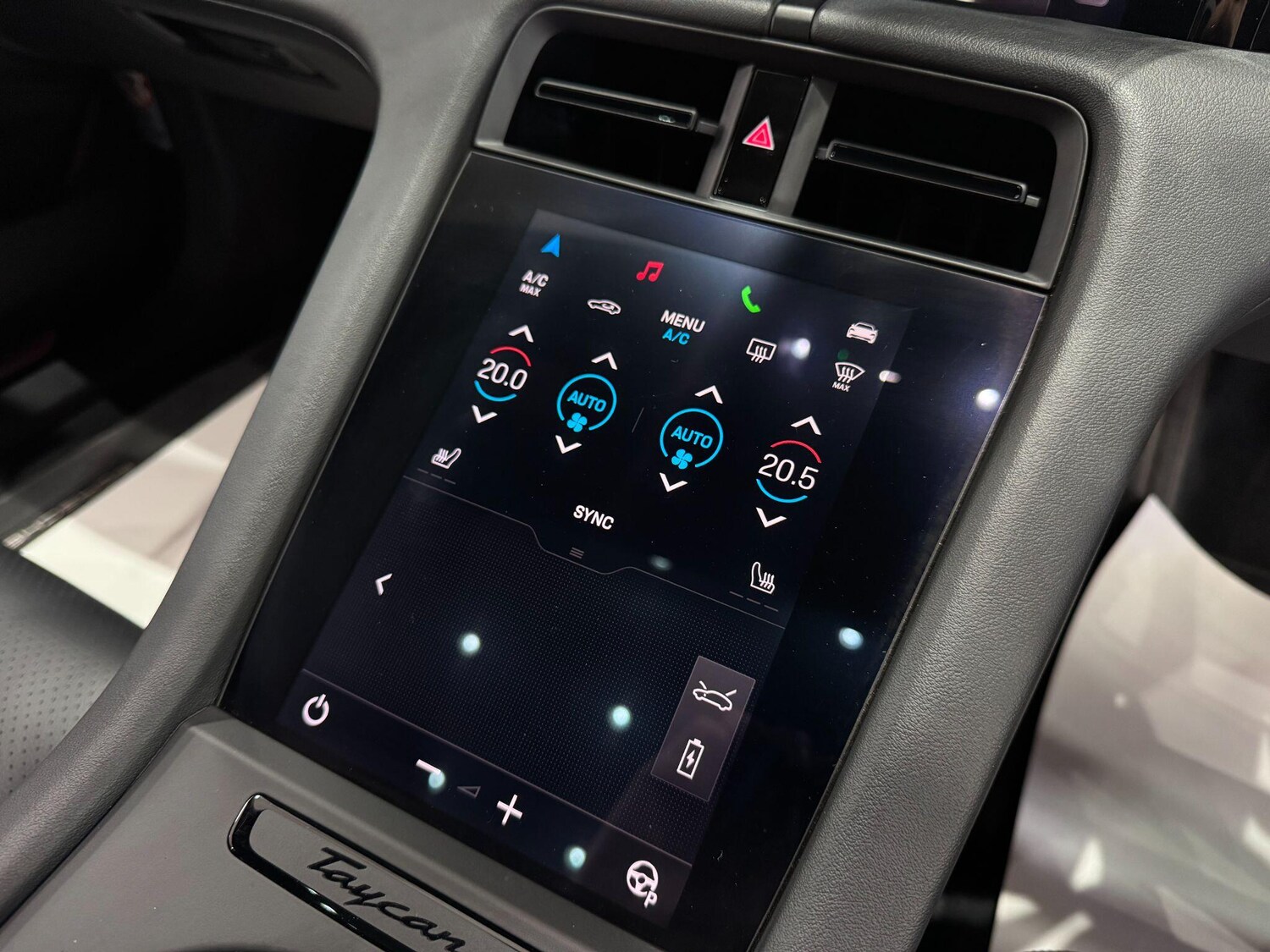 Used Porsche Taycan for sale - 78115605: Photo 18