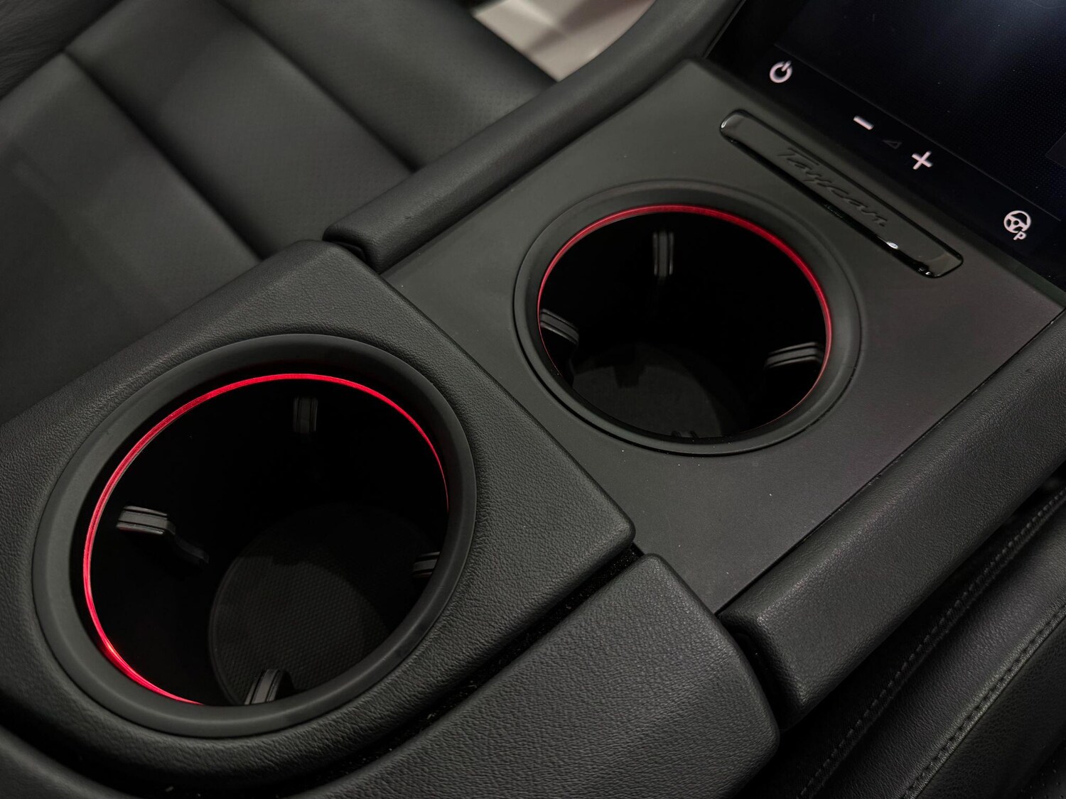 Used Porsche Taycan for sale - 78115605: Photo 19